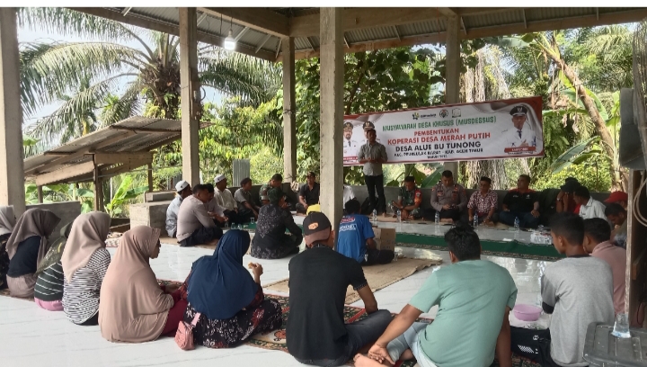 Musyawarah Pembentukan Koperasi Desa Merah Putih